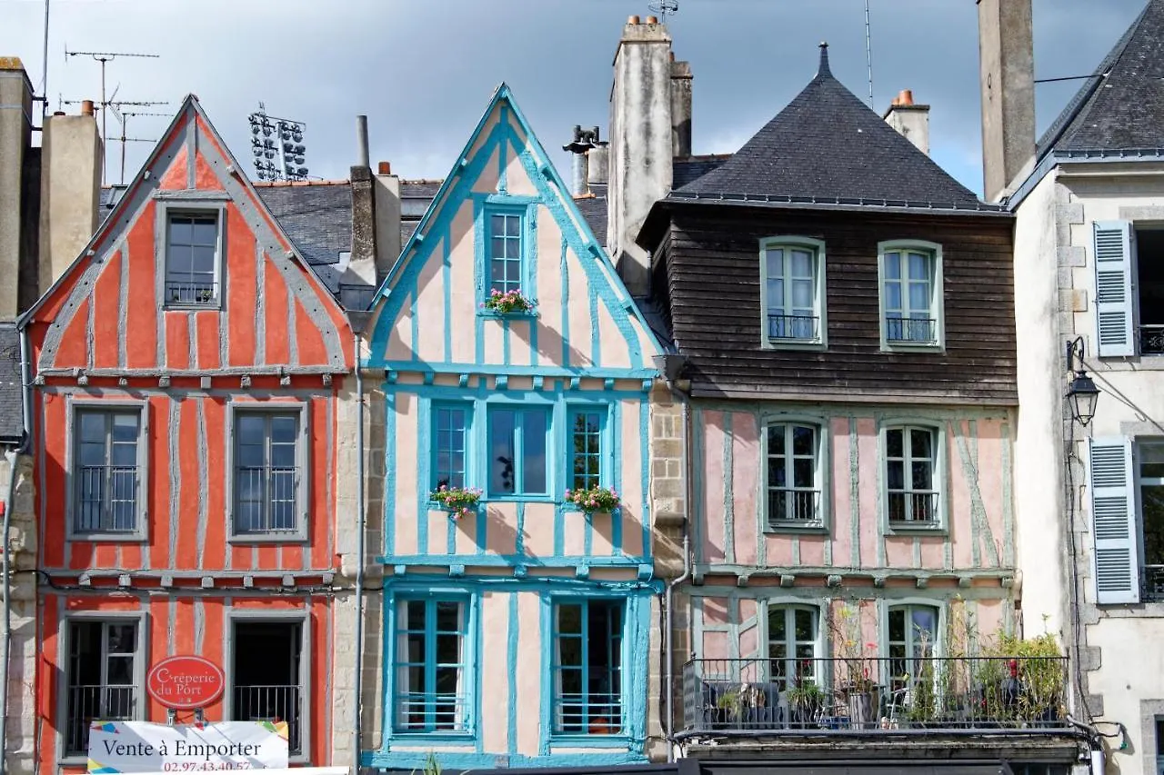 Le Joffre - Sur Le Port - Wifi Apartment Vannes France